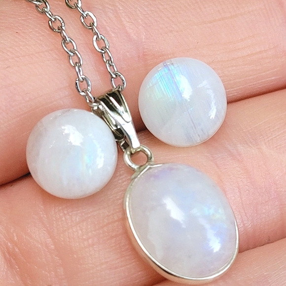 Jewelry - Rainbow Moonstone Necklace & Earrings